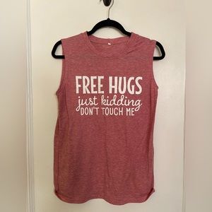 Free hugs tank pink